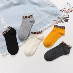 Korte sokken met leopard print 4 varianten